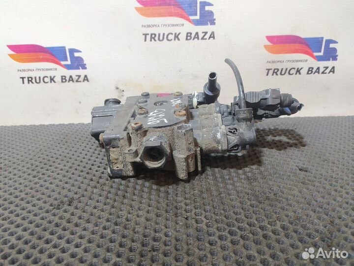 Кран уровня пола главный Iveco Stralis