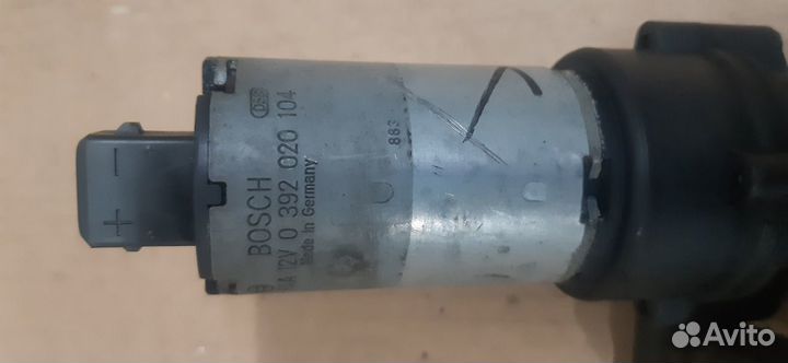 Насос водяной volvo XC90 XC70 S80 S60 S40 3729530