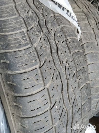 Bridgestone Dueler H/T D687 225/65 R17