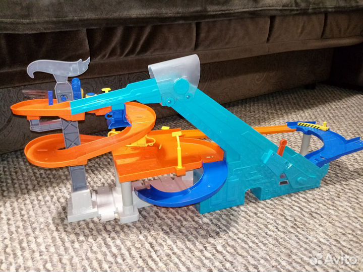 Трек Hot Wheels, автомойка