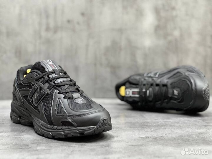 New Balance 1906D Protection Pack Black Leather