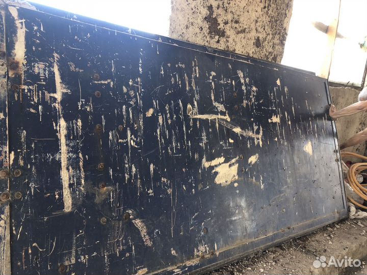Ворота на полуприцеп