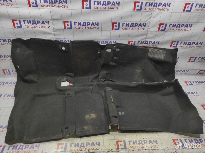 Покрытие напольное Hyundai ix 35. Дефект