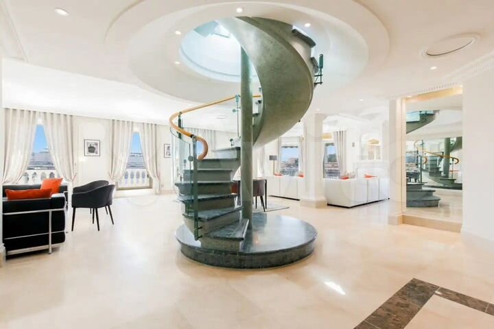 4-к. квартира, 265 м², 21/22 эт.