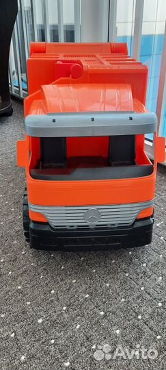 Игрушка машина мусоровоз