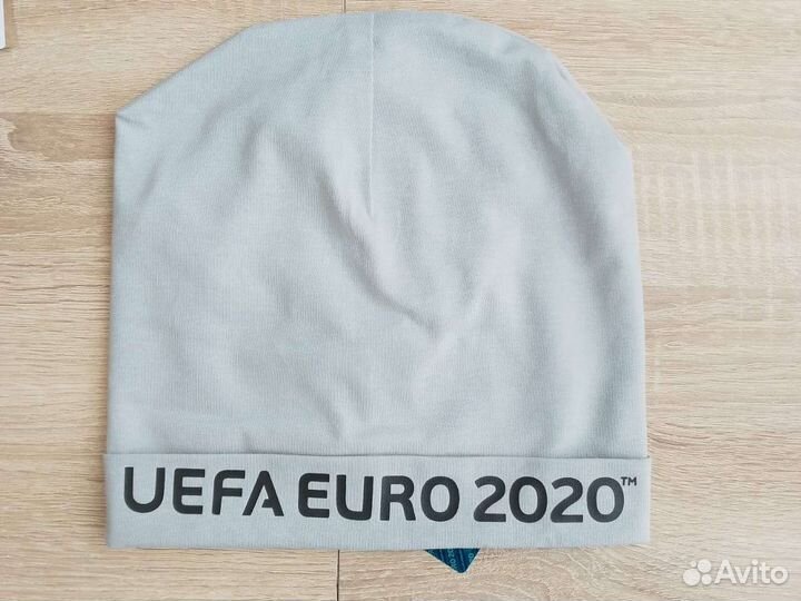 Шапка спортивная