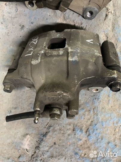 Суппорт передний Lancer 10