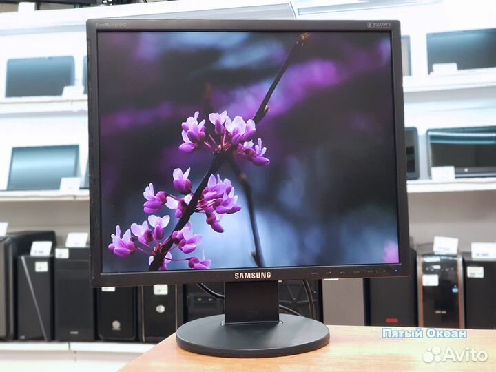 Монитор ЖК 19