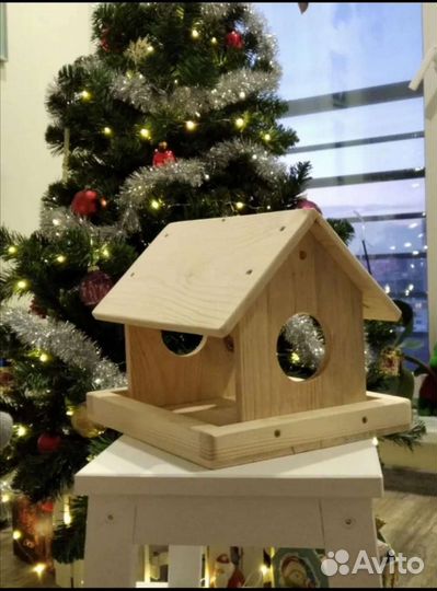 Кормушка для птиц