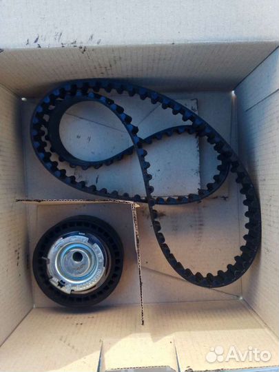 Ролик+ремень грм