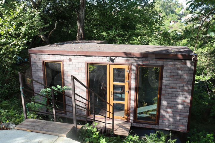 Дом 33 м² на участке 4 сот.