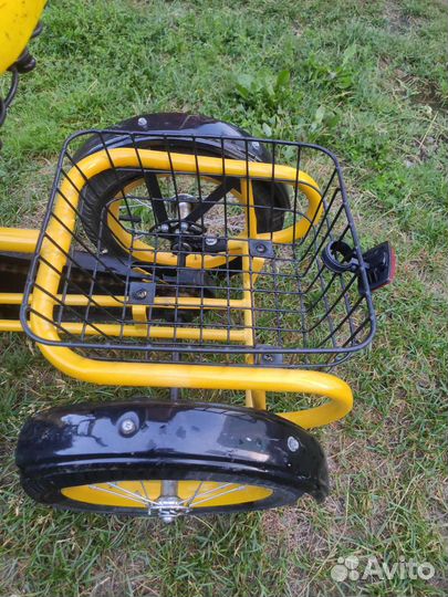 Детский трехколесный велосипед с корзиной грузовой