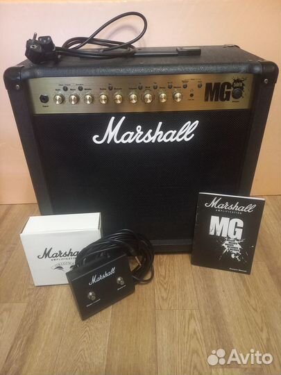 Комбоусилитель Marshall MG50FX