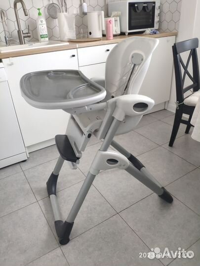 Детский стул со столиком