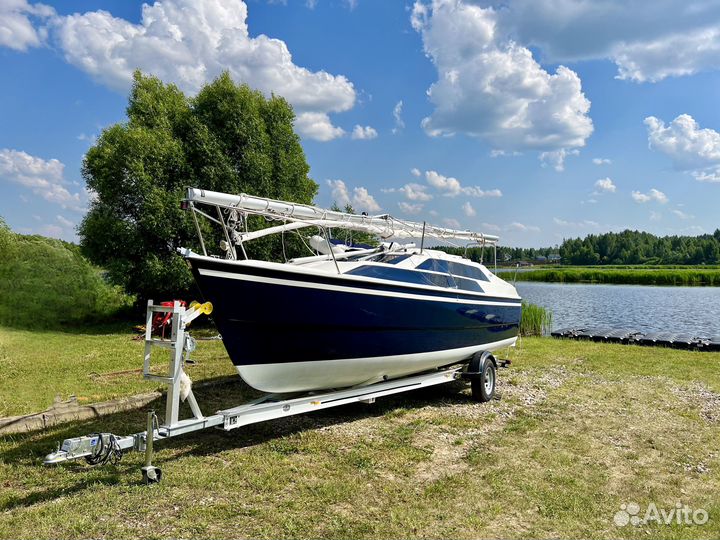 Мотосейлер Tattoo 26