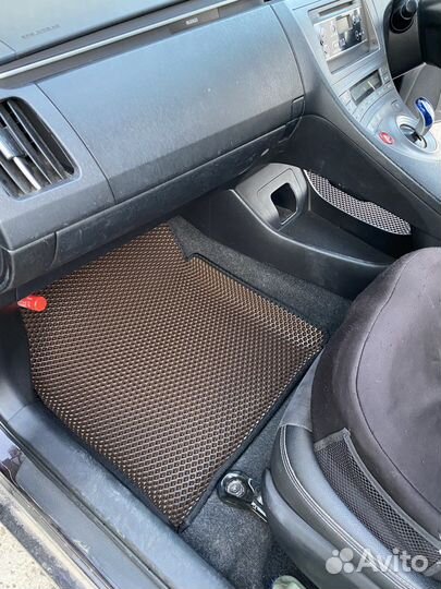 Авто коврики Eva 3D с бортиками toyota prius 30