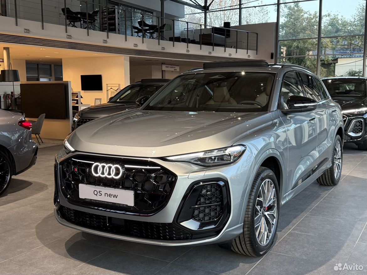 Audi Q5L 2.0 AMT, 2026, 15 км