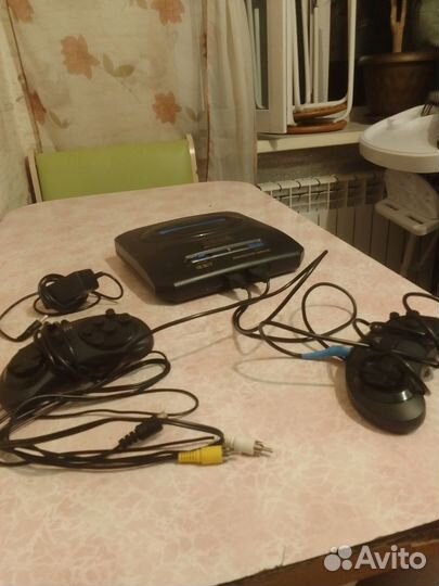 Игровая приставка sega