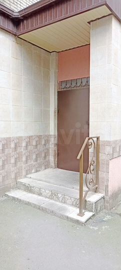 4-к. квартира, 71 м², 9/9 эт.