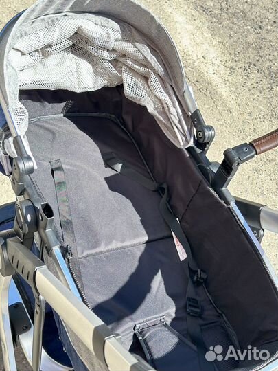 Коляска для новорожденных новая