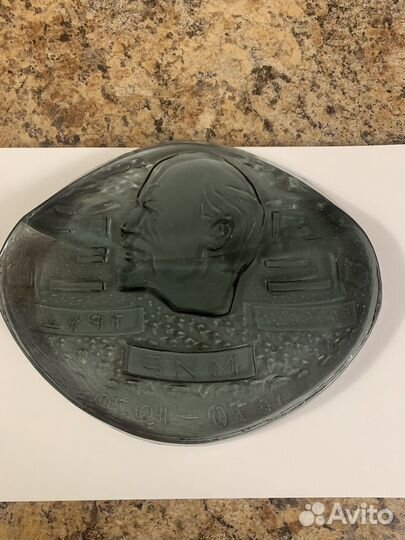 Плакетка настольная стекло Ленин 1870-1970 г