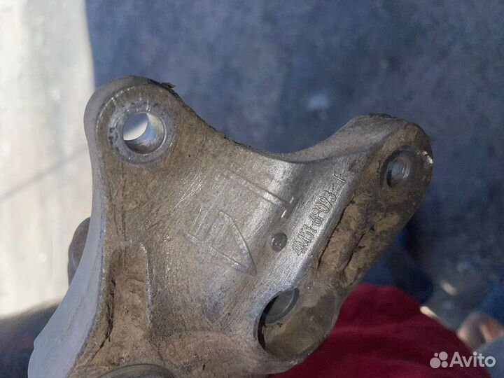 Кронштейн опоры МКПП задний Ford Focus 2