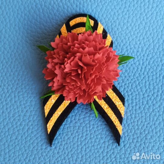 Брошь-значок к 9 мая