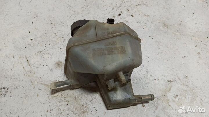 Бачок для тормозной жидкости Mercedes-Benz E-Class