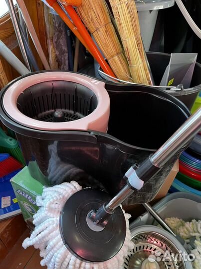 Ведро со шваброй с отжимом. Новое