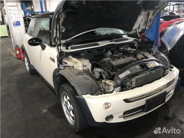 Разбор на запчасти Mini Cooper (R50 / 53)