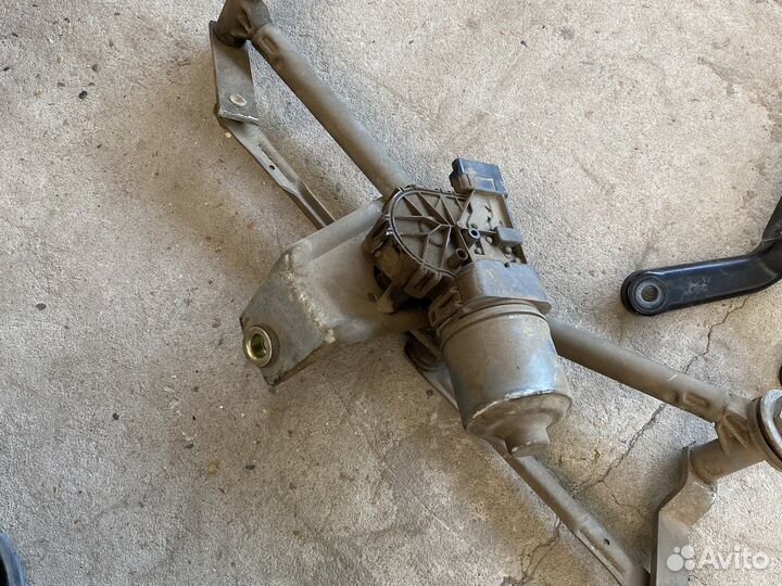 Моторчик трапеция дворников Пежо 206