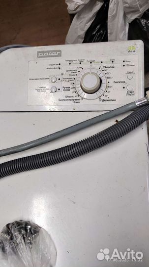 Стиральная машина с вертикальной загрузкой