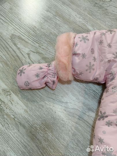 Зимний комбинезон для девочки