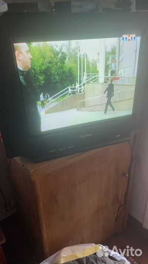 Телевизор Bork рабочий