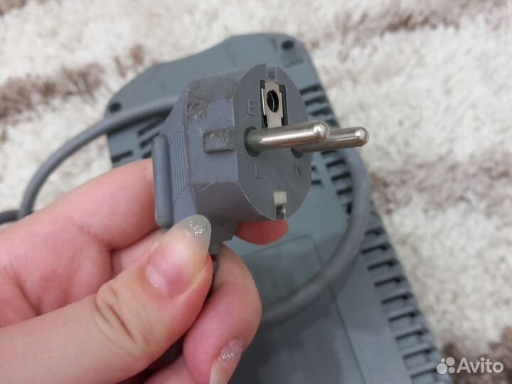 Стабилизатор 600i