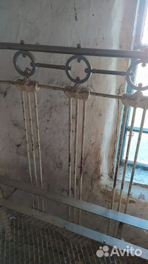 Мебель антиквариат