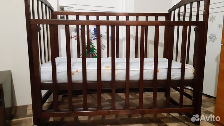 Детская кроватка с маятником Можга+ортопед. матрас