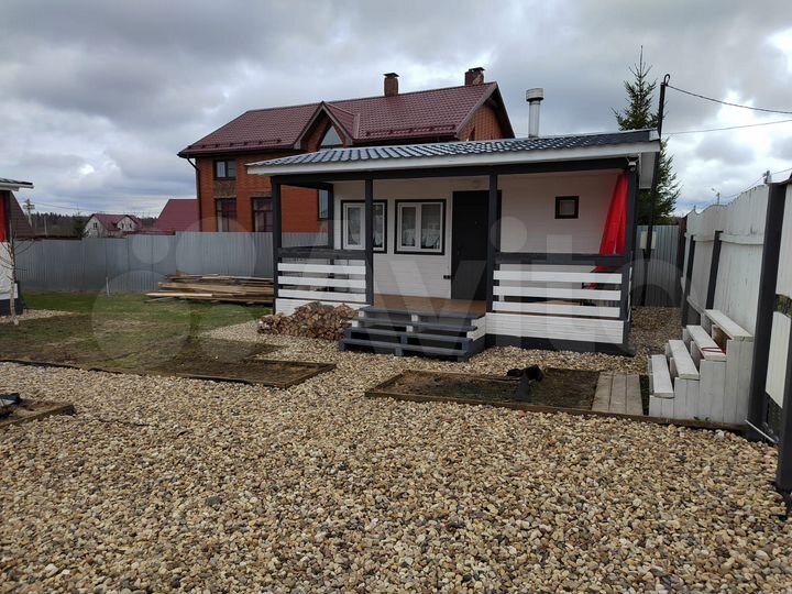 Дом 98 м² на участке 8,5 сот.