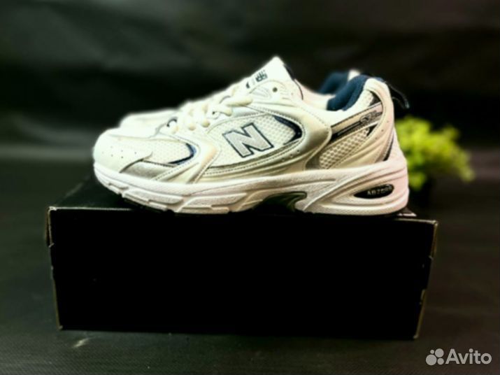 Кроссовки New Balance 530 premium