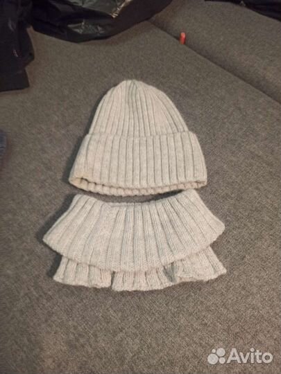 Шапка женская вязаная