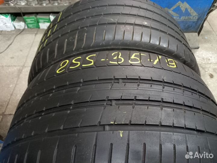 Pirelli P Zero 255/35 R19 96Y