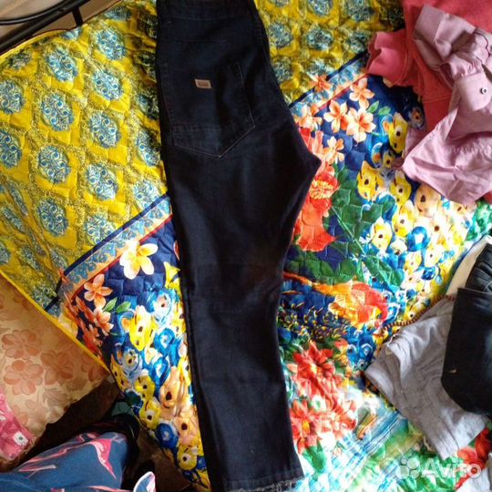 Джинсы мужские