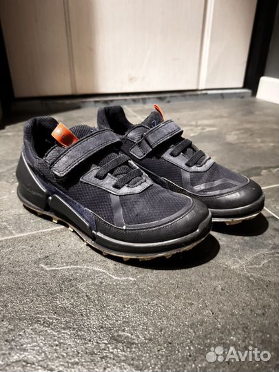 Кроссовки ecco biom gore tex 35 размер