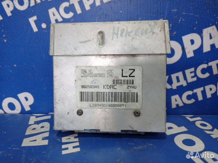 Блок управления двигателем Daewoo Nexia седан