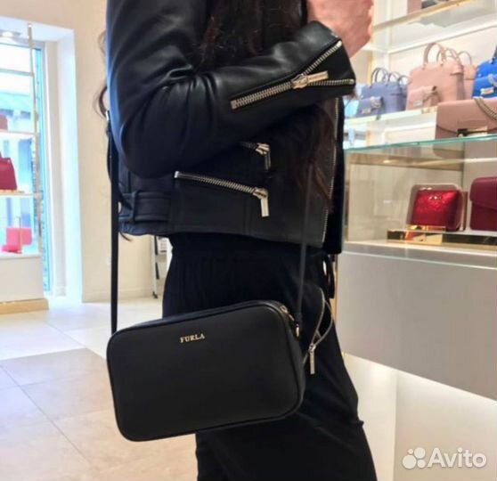 Сумка furla натуральная кожа