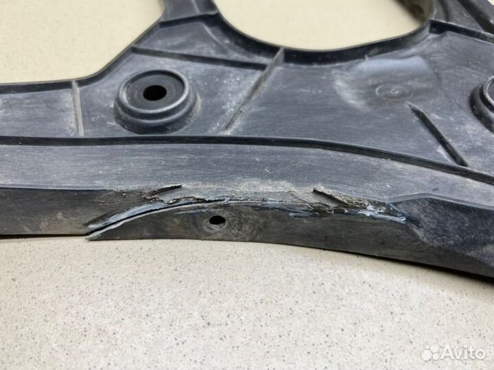 Направляющая заднего бампера левая Audi A3 8V czca