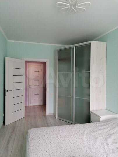 2-к. квартира, 54 м², 4/17 эт.