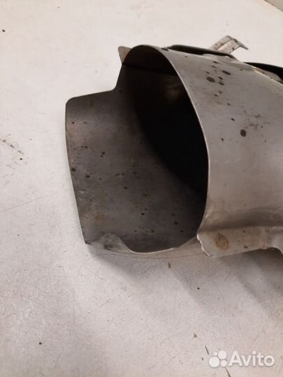 Насадка глушителя правая Mercedes-Benz C-Class