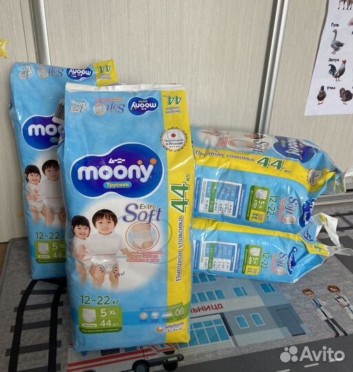 Подгузники-трусики Moony Extra Soft XL