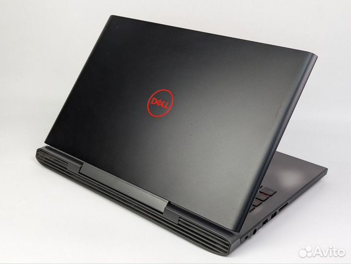 Dell 15 i7-7700HQ 8GB GTX1060(3) SSD